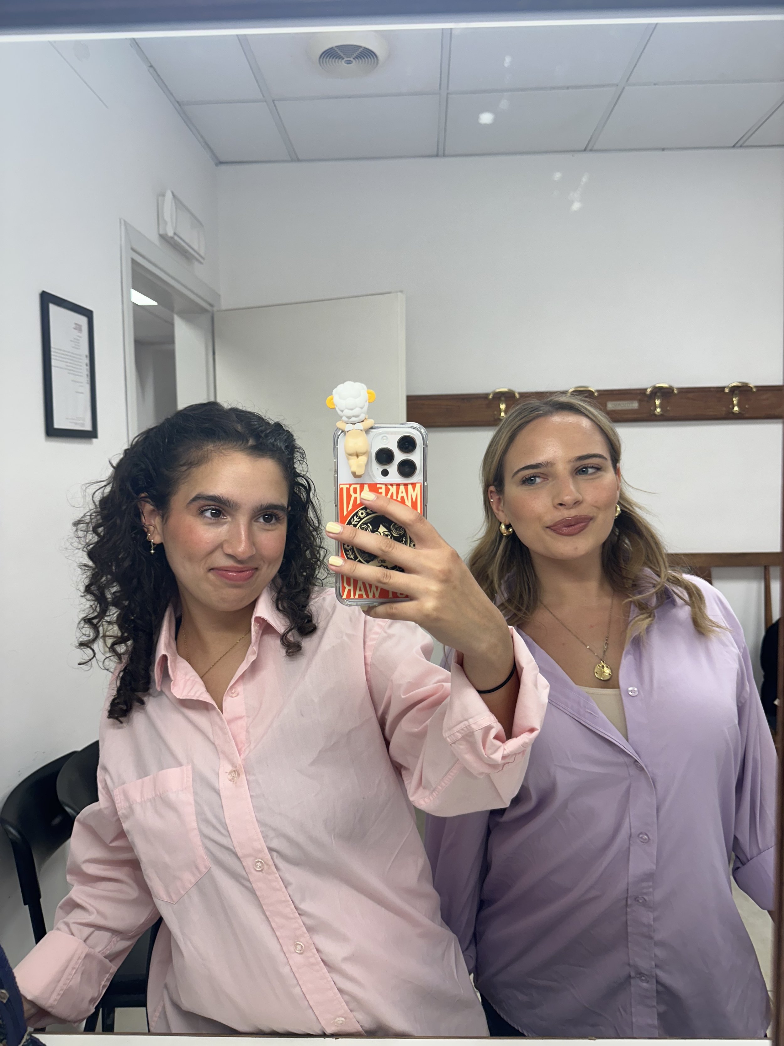 Backstage at Teatro Della Pergola with Sarah Hyman (Rider '27)