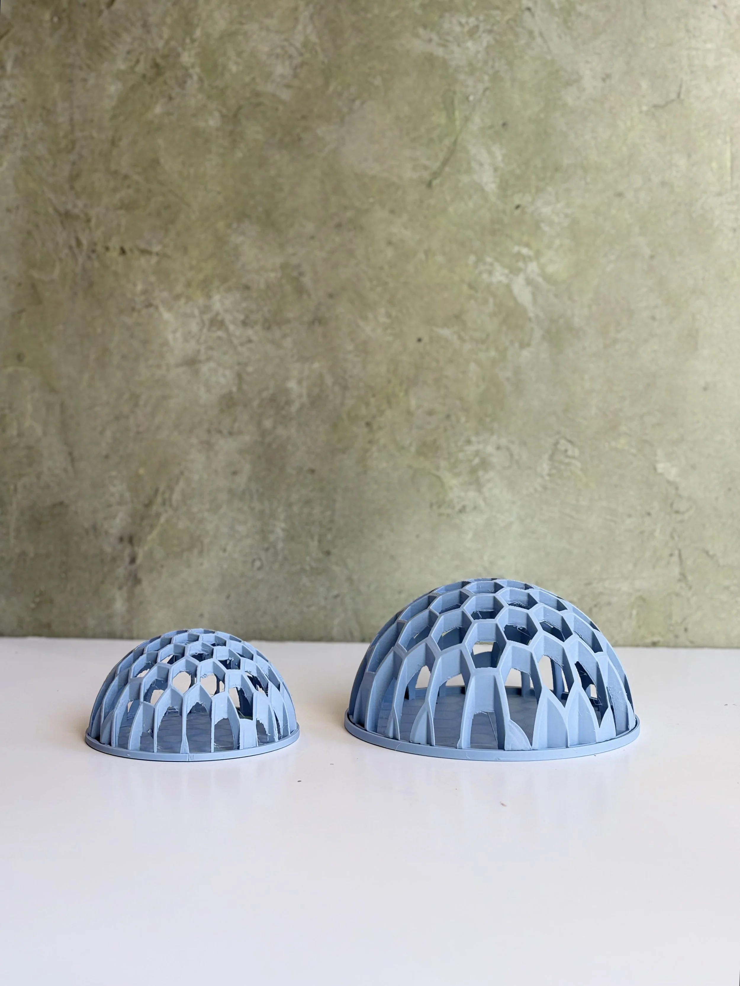 What Is a Flower Frog? Complete Guide to Types, Uses, and Flower Arranging