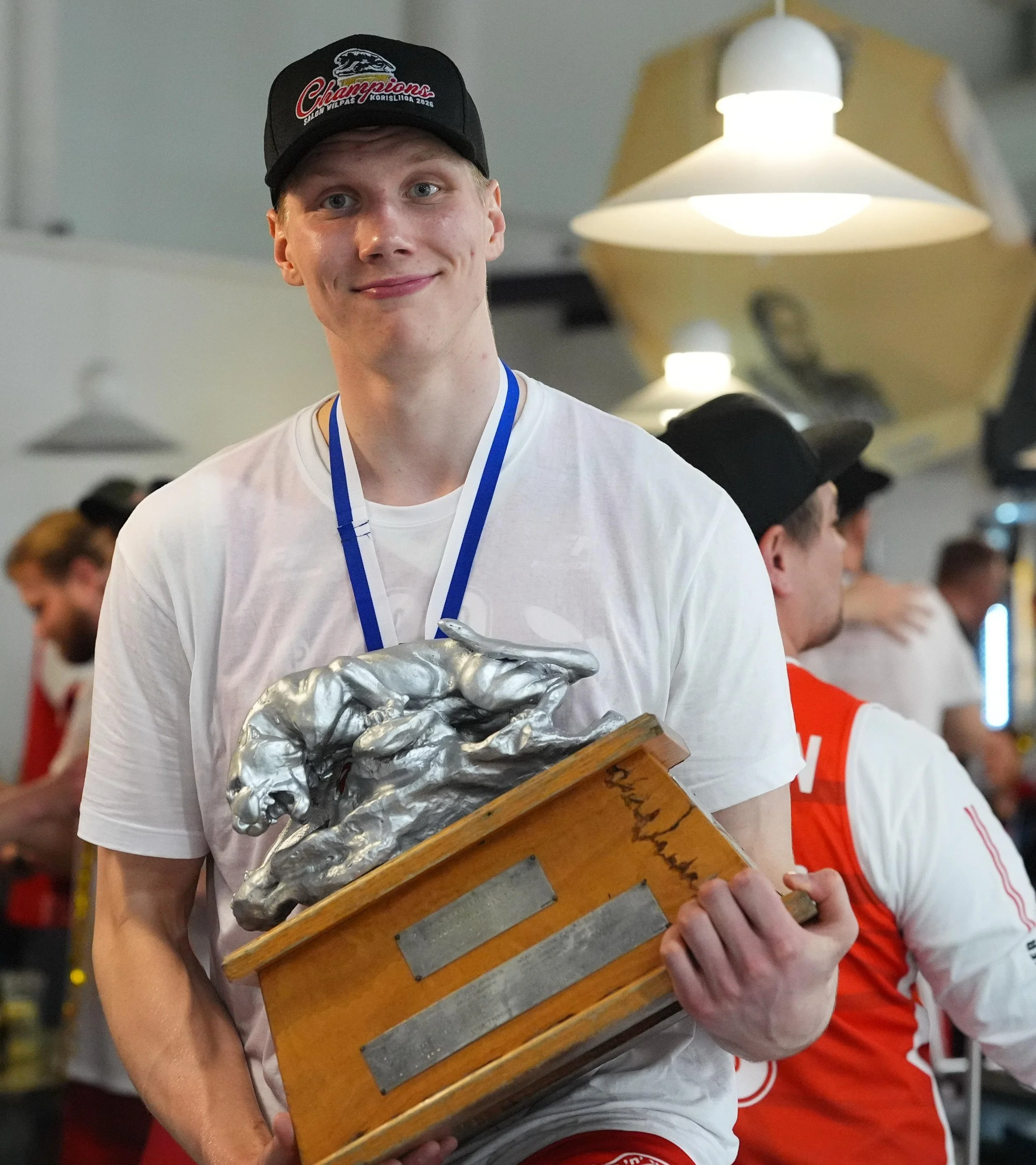 Ahjon iltatori ja Luukas Vaara