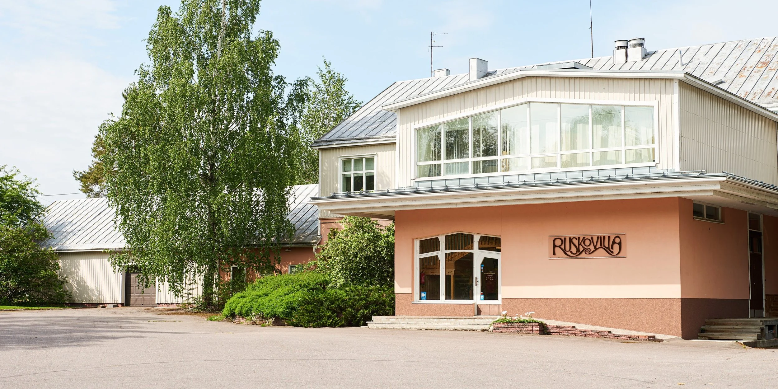 Ruskovillan tehtaanmyymälä