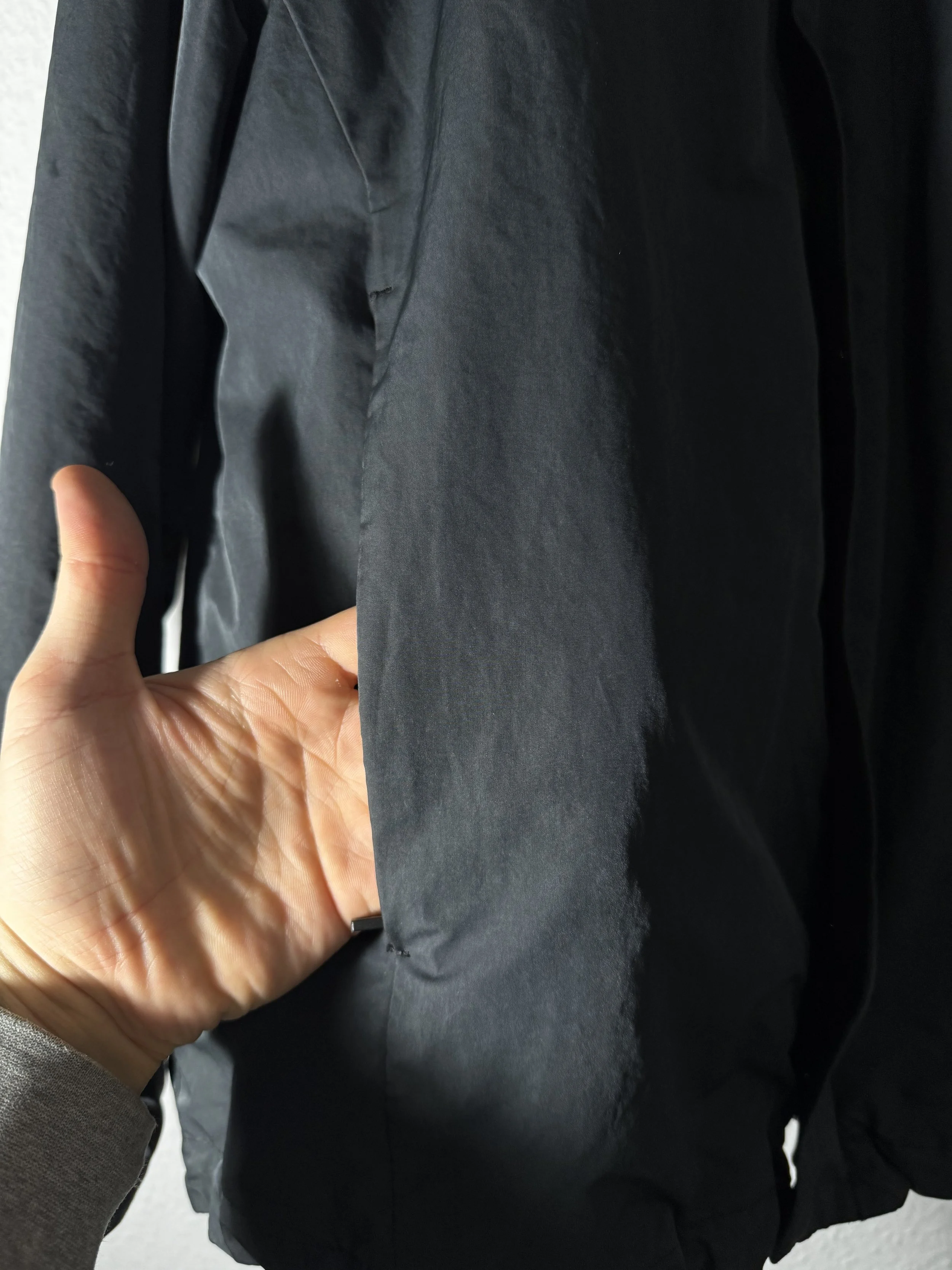 second-hand technical jacket by arys, black recycled nylon