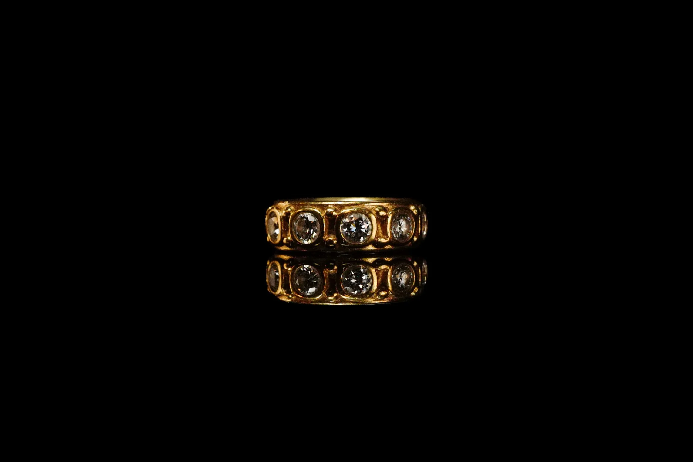 22k Juliet Diamond eternity band