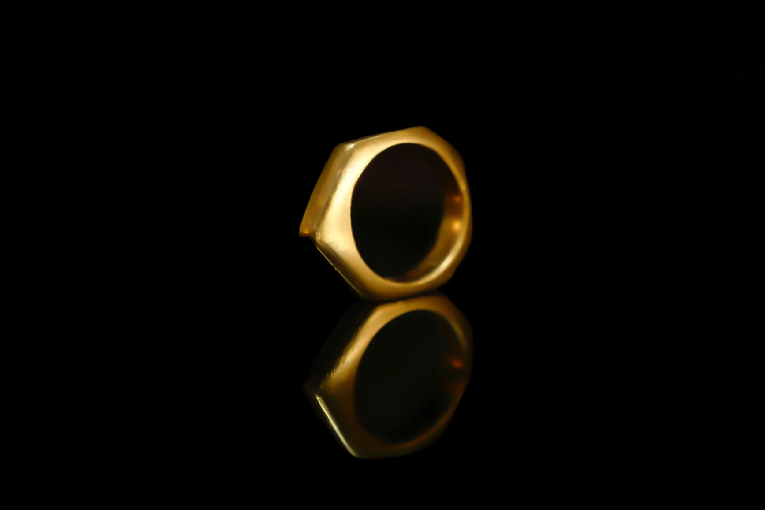 Stirrup ring on side.jpg