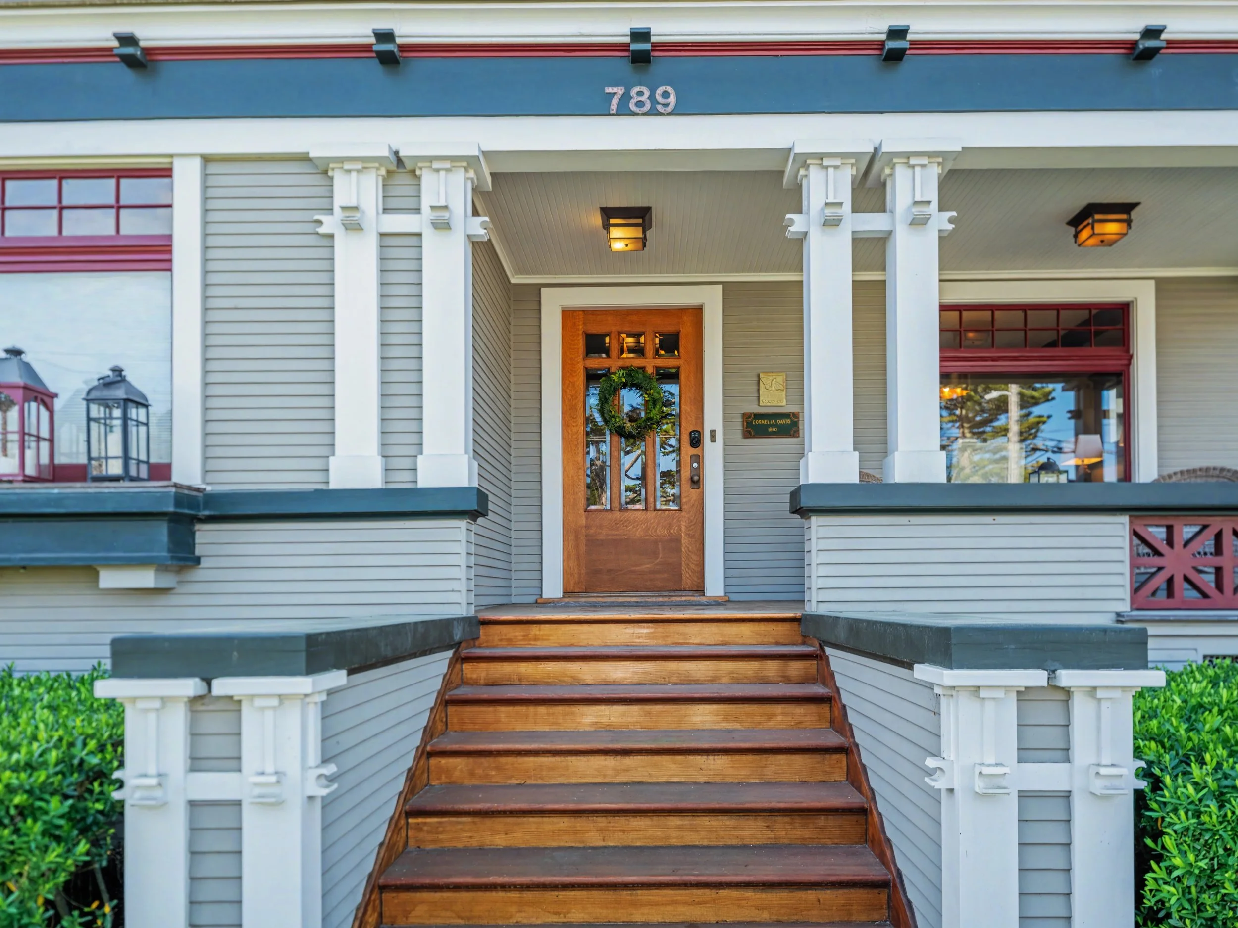 07_Tee and Rebecca Photographers_789 Lighthouse St, Pacific Grove-2.jpg