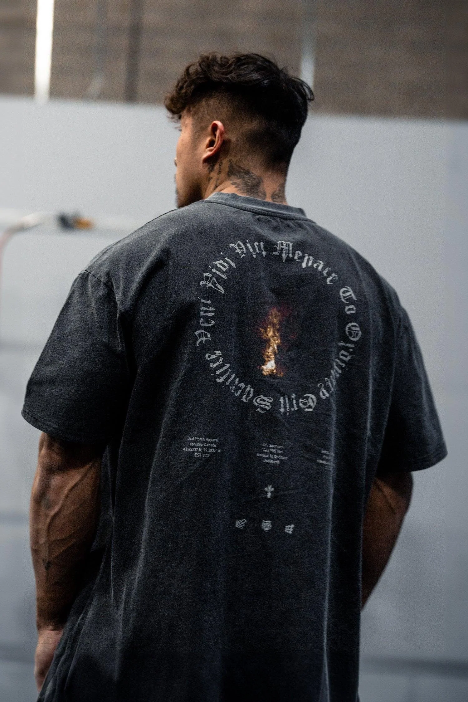 Riffly Launch Tee — Retro Rocket Promo Graphic T‑Shirt