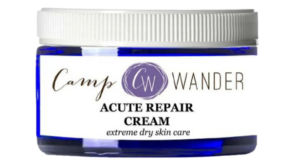 Blue jar of Camp Wander Acute Repair Cream for extreme dry skin