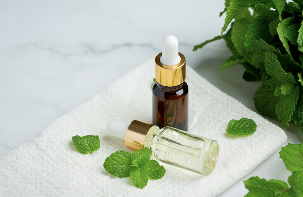 DIY Spider Repellent Spray with Peppermint Essential Oil