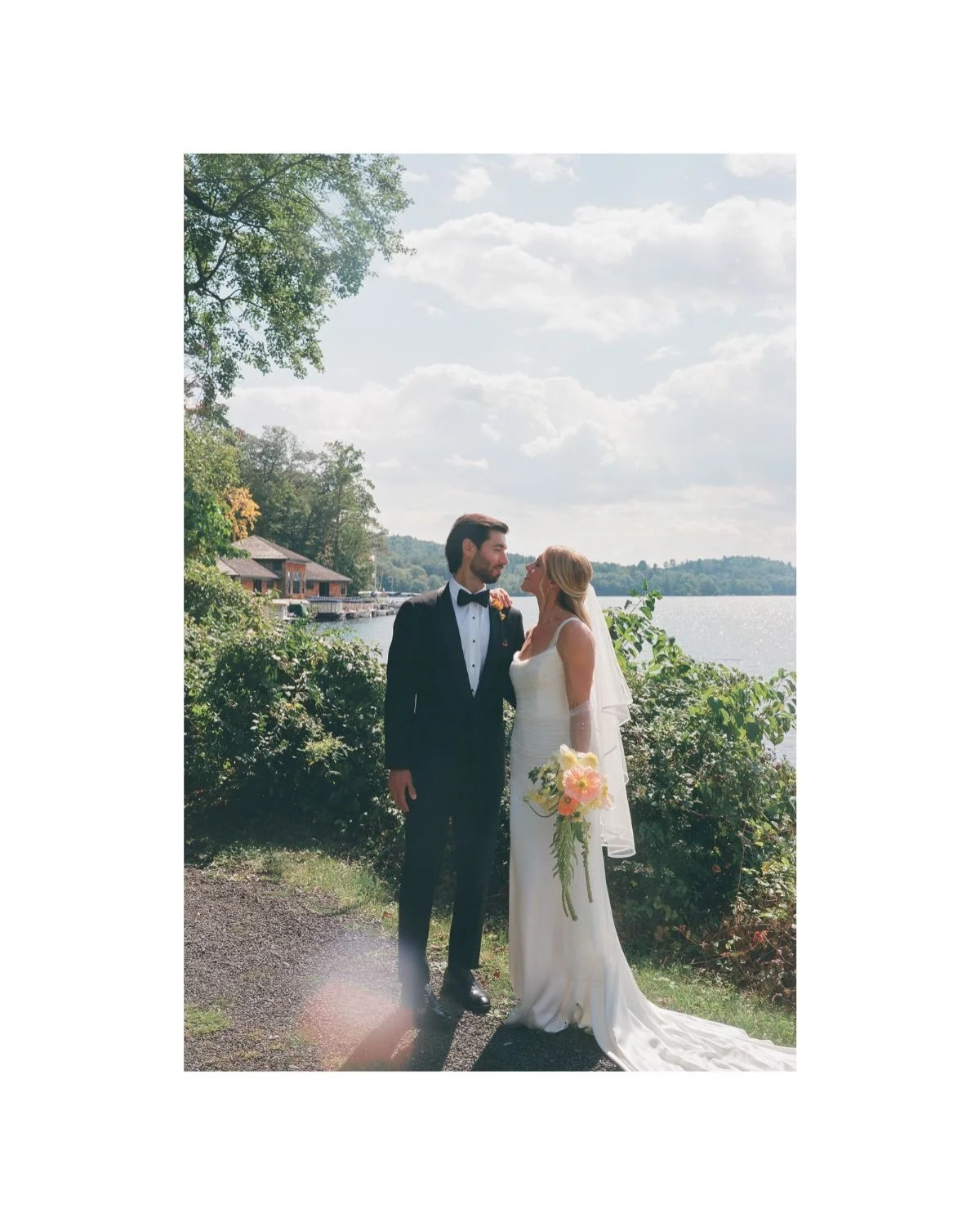 Pretty lil light leaks on 6x9 and cutie holgas 🤍✨

#nycfilmweddingphotographer #womenwhoshootfilm