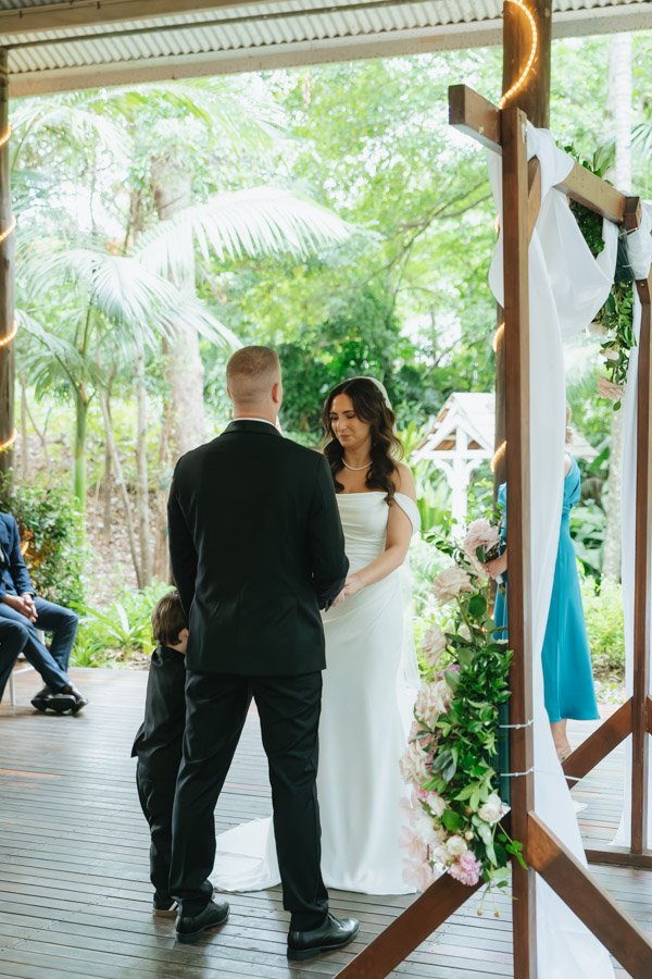 AngelaBrushePhotography_WEDDING_151125_K&L_SNEAKPEEKS-44.jpg