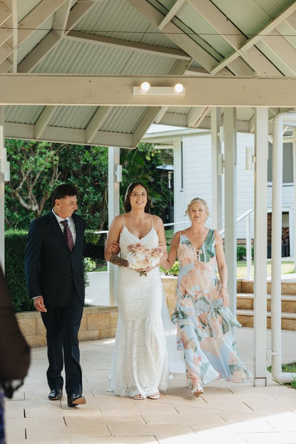AngelaBrushePhotography_WEDDING_261125_H&B_SNEAKPEEK-5.jpg