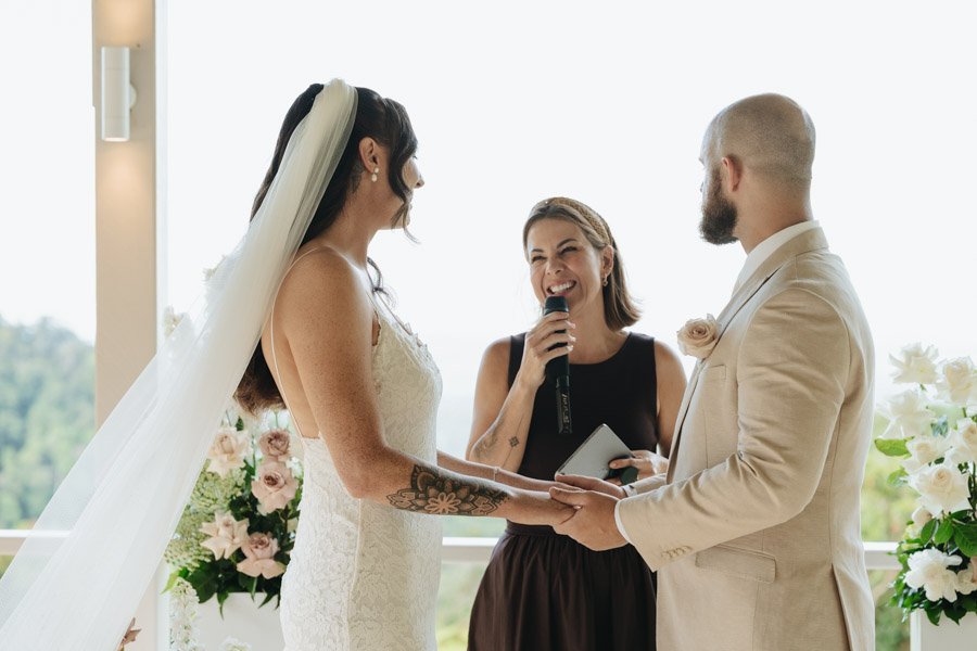 AngelaBrushePhotography_WEDDING_261125_H&B_SNEAKPEEK-6.jpg