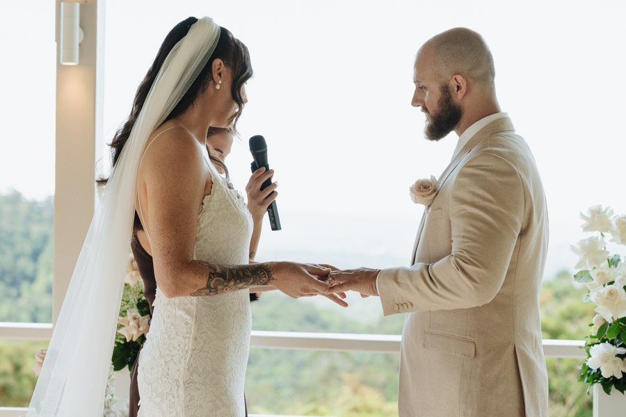 AngelaBrushePhotography_WEDDING_261125_H&B_SNEAKPEEK-8.jpg