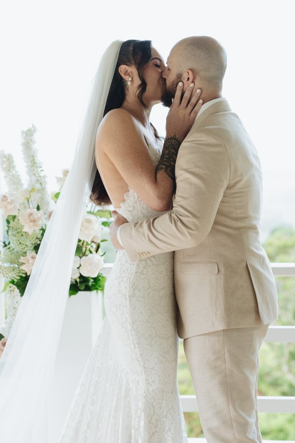 AngelaBrushePhotography_WEDDING_261125_H&B_SNEAKPEEK-9.jpg