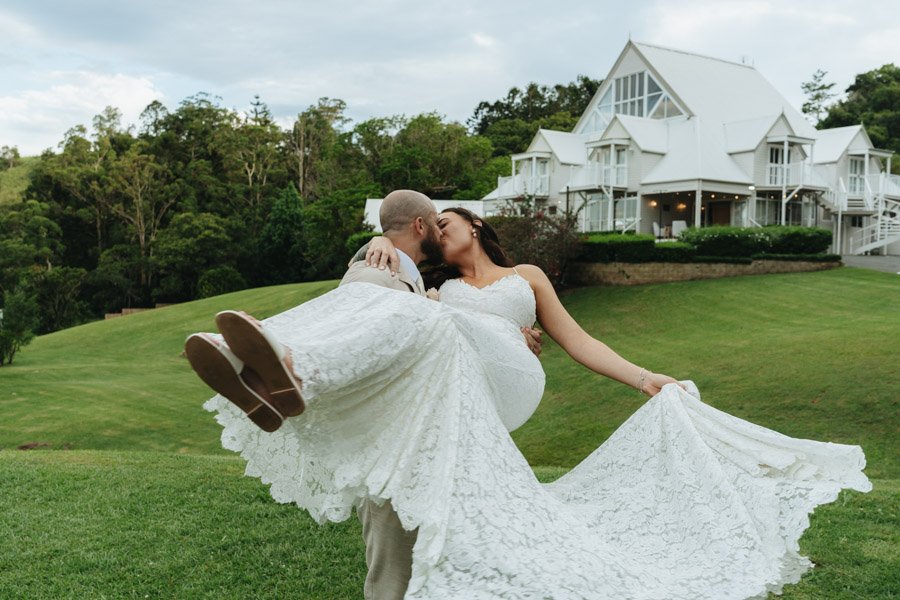 AngelaBrushePhotography_WEDDING_261125_H&B_SNEAKPEEK-10.jpg