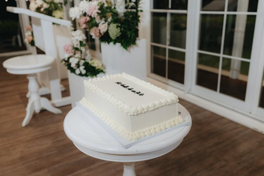 AngelaBrushePhotography_WEDDING_261125_H&B_SNEAKPEEK-16.jpg