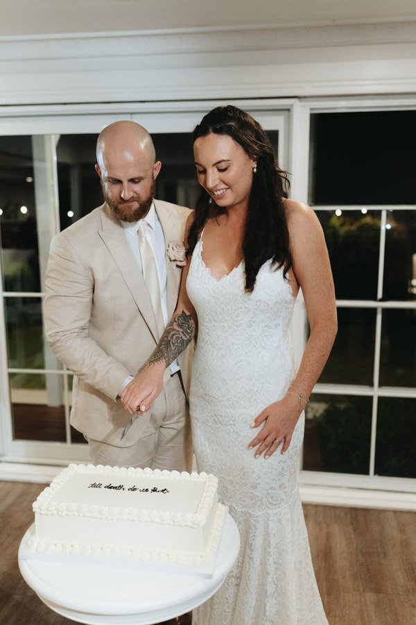 AngelaBrushePhotography_WEDDING_261125_H&B_SNEAKPEEK-18.jpg