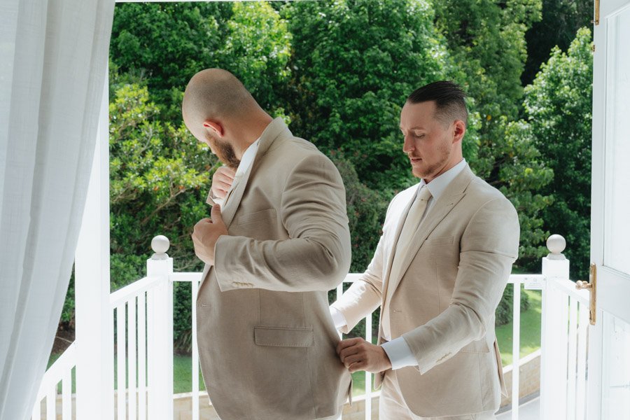 AngelaBrushePhotography_WEDDING_261125_H&B_SNEAKPEEK-24.jpg