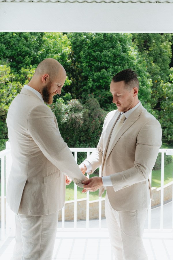 AngelaBrushePhotography_WEDDING_261125_H&B_SNEAKPEEK-25.jpg