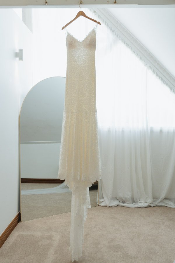 AngelaBrushePhotography_WEDDING_261125_H&B_SNEAKPEEK-29.jpg
