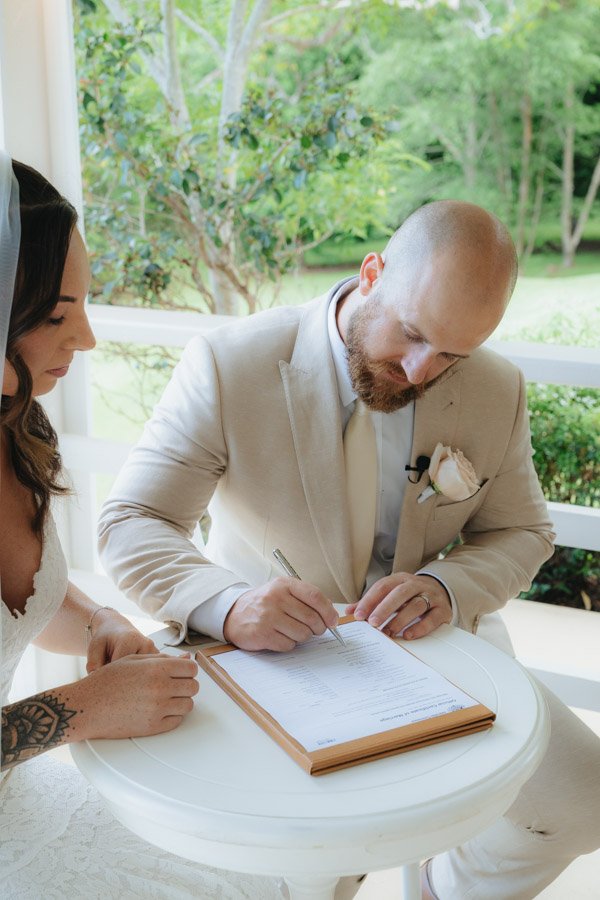 AngelaBrushePhotography_WEDDING_261125_H&B_SNEAKPEEK-54.jpg
