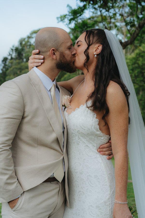 AngelaBrushePhotography_WEDDING_261125_H&B_SNEAKPEEK-72.jpg