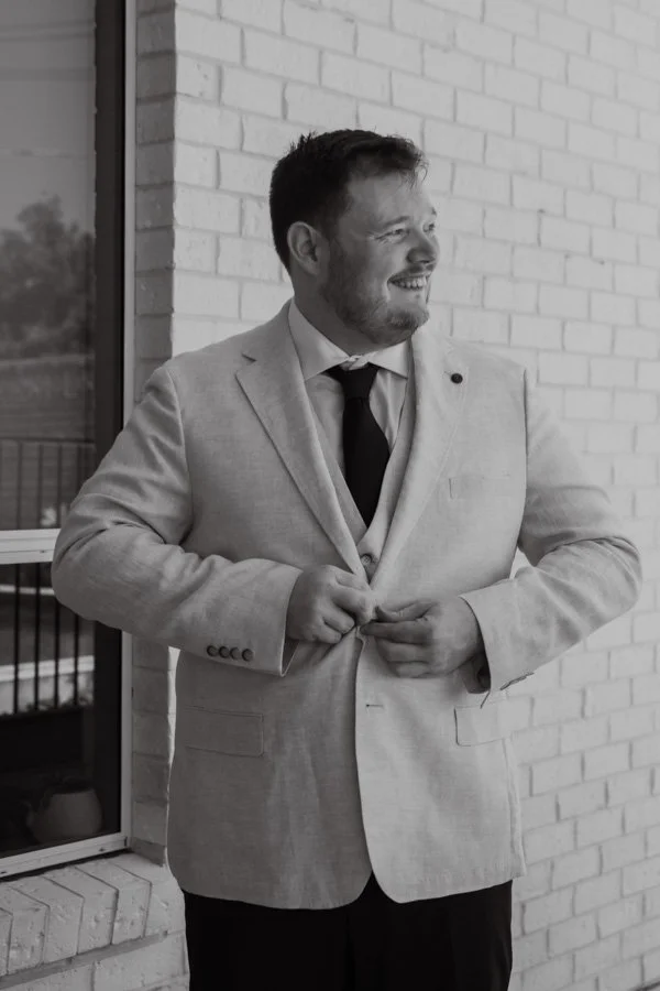 AngelaBrushePhotography_WEDDING_J&J_090426_SNEAKPEEKS-50.jpg
