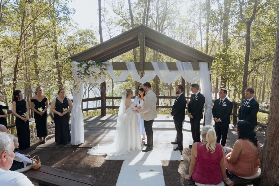 AngelaBrushePhotography_WEDDING_J&J_090426_SNEAKPEEKS-105.jpg