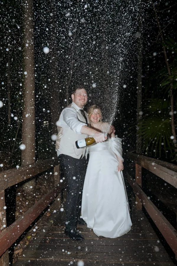 AngelaBrushePhotography_WEDDING_J&J_090426_SNEAKPEEKS-166.jpg