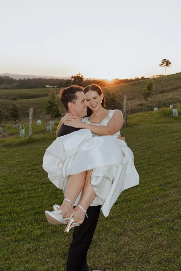 AngelaBrushePhotography_WEDDING_E&G_100426_SNEAKPEEKS-35.jpg