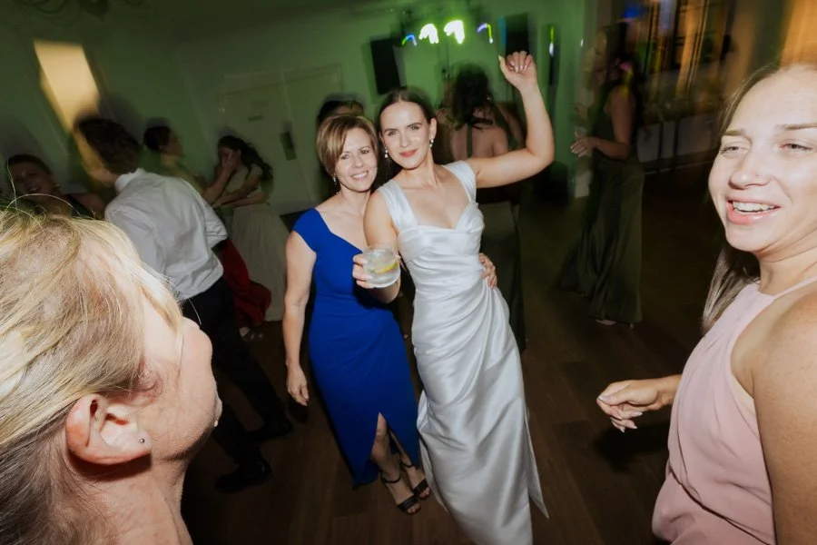 AngelaBrushePhotography_WEDDING_E&G_100426_SNEAKPEEKS-170.jpg