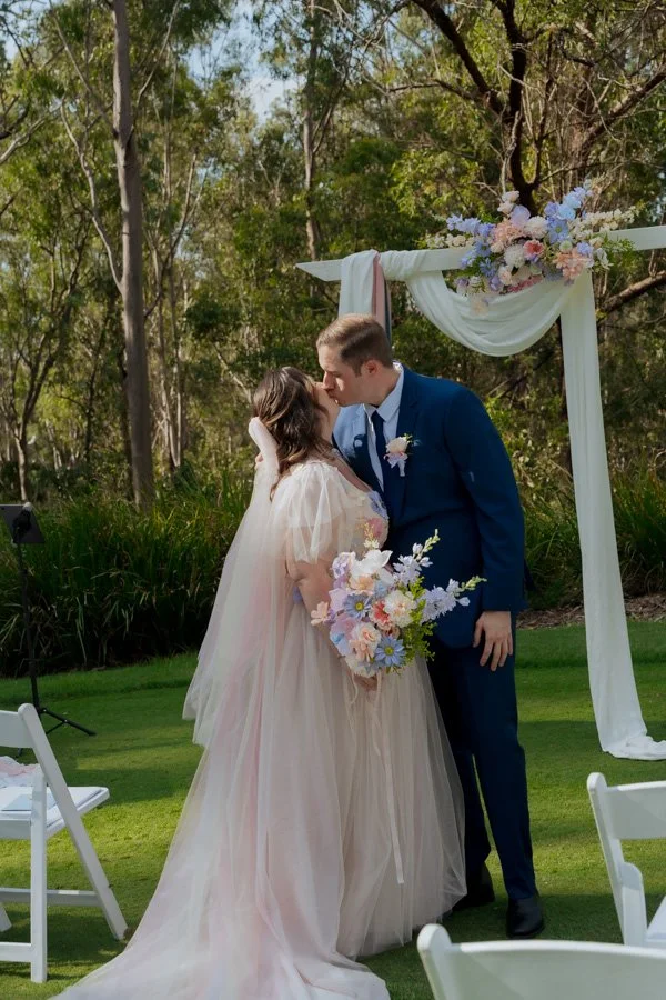 AngelaBrushePhotography_WEDDING_K&M_160426_SNEAKPEEKS-55.jpg