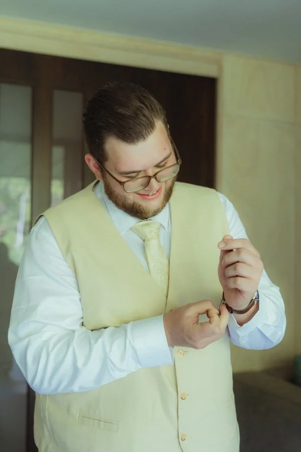AngelaBrushePhotography_WEDDING_C&N_180426_SNEAKPEEKS-29.jpg