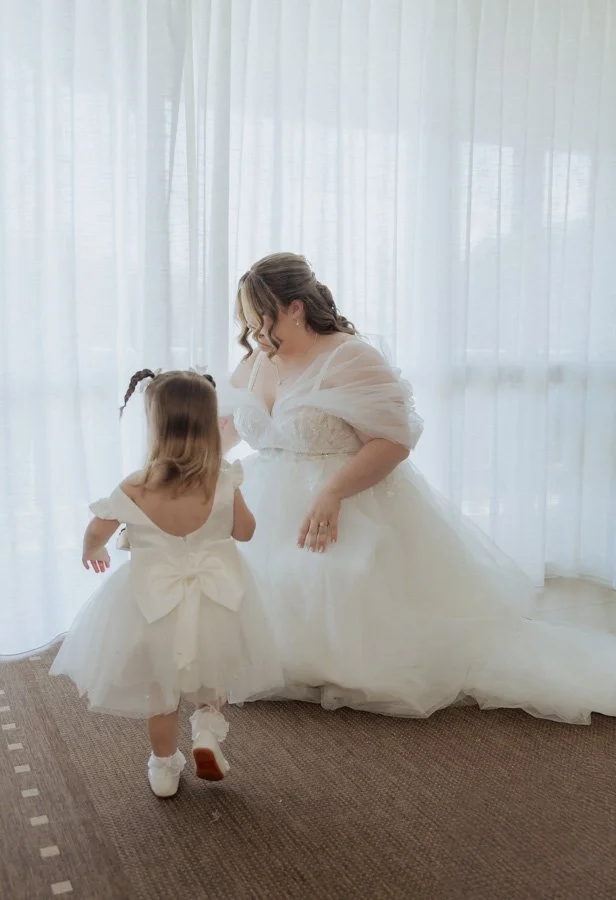 AngelaBrushePhotography_WEDDING_C&N_180426_SNEAKPEEKS-56.jpg