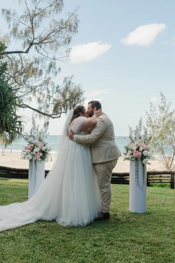AngelaBrushePhotography_WEDDING_C&N_180426_SNEAKPEEKS-76.jpg