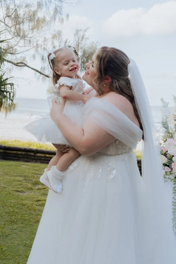 AngelaBrushePhotography_WEDDING_C&N_180426_SNEAKPEEKS-92.jpg