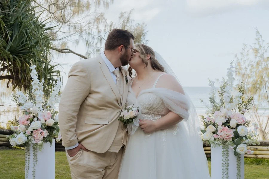 AngelaBrushePhotography_WEDDING_C&N_180426_SNEAKPEEKS-89.jpg