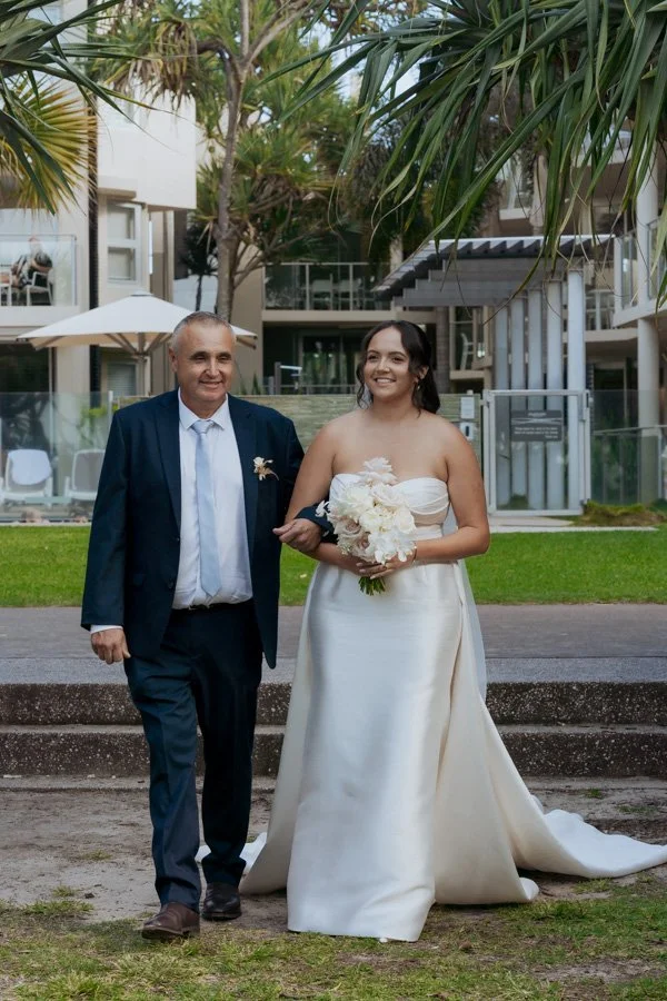 AngelaBrushePhotography_WEDDING_O&B_010526_SNEAKPEEKS-14.jpg