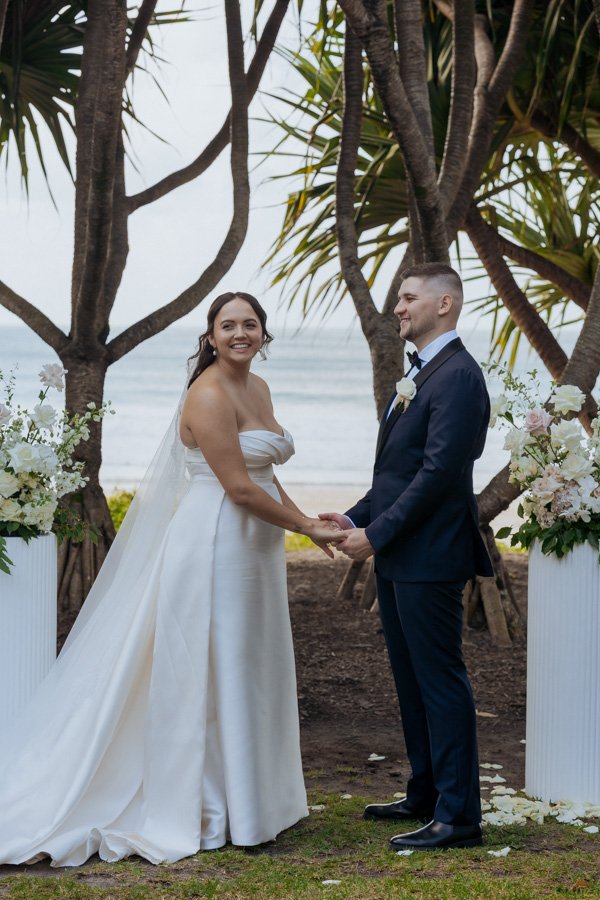 AngelaBrushePhotography_WEDDING_O&B_010526_SNEAKPEEKS-15.jpg
