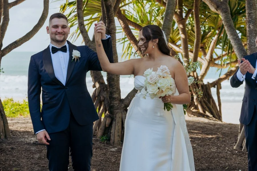 AngelaBrushePhotography_WEDDING_O&B_010526_SNEAKPEEKS-21.jpg