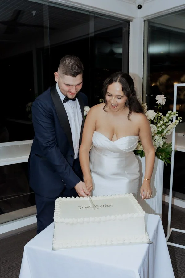 AngelaBrushePhotography_WEDDING_O&B_010526_SNEAKPEEKS-36.jpg
