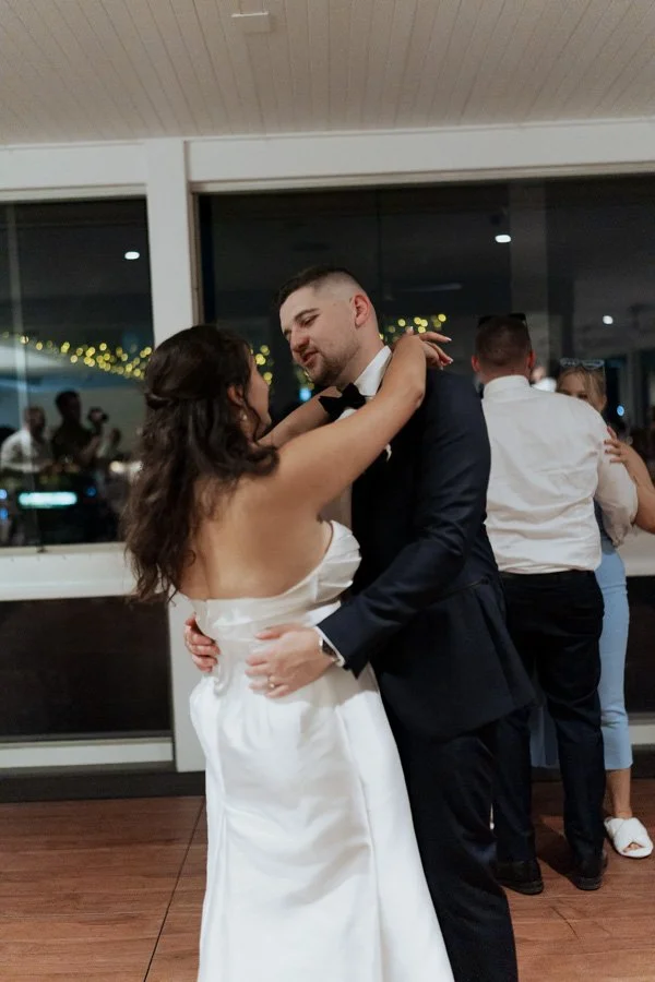 AngelaBrushePhotography_WEDDING_O&B_010526_SNEAKPEEKS-47.jpg
