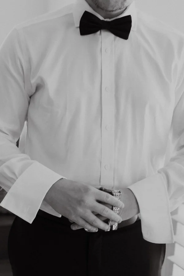 AngelaBrushePhotography_WEDDING_O&B_010526_SNEAKPEEKS-53.jpg