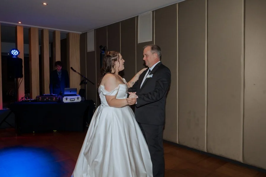 AngelaBrushePhotography_WEDDING_M&B_030526_SNEAKPEEKS-135.jpg