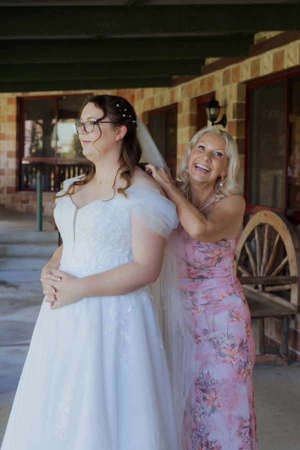 AngelaBrushePhotography_WEDDING_Z&M_010626_SNEAKPEEKS-20.jpg