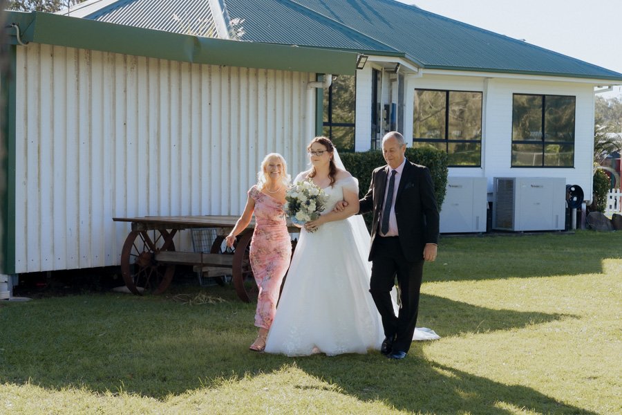 AngelaBrushePhotography_WEDDING_Z&M_010626_SNEAKPEEKS-29.jpg