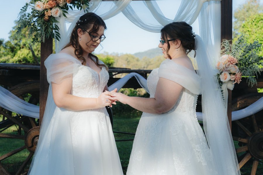 AngelaBrushePhotography_WEDDING_Z&M_010626_SNEAKPEEKS-45.jpg