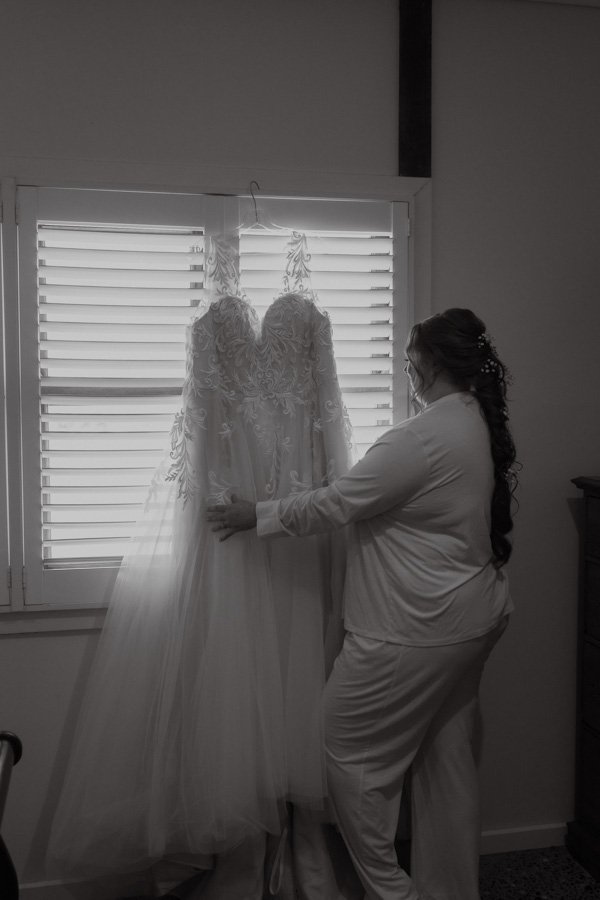 AngelaBrushePhotography_WEDDING_B&J_050626_SNEAKPEEKS-16.jpg