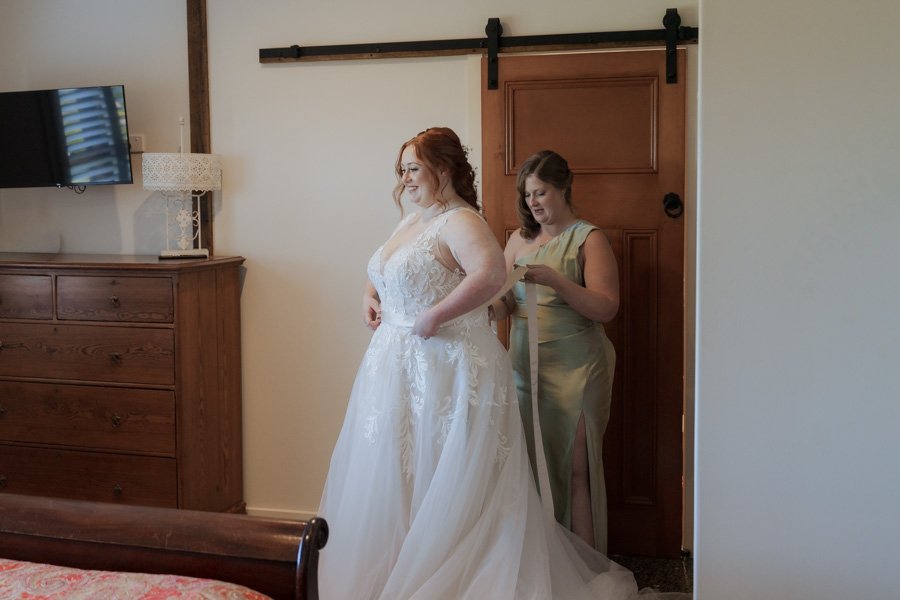 AngelaBrushePhotography_WEDDING_B&J_050626_SNEAKPEEKS-17.jpg
