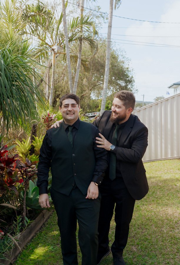 AngelaBrushePhotography_WEDDING_H&J_120626_SNEAKPEEKS-3.jpg