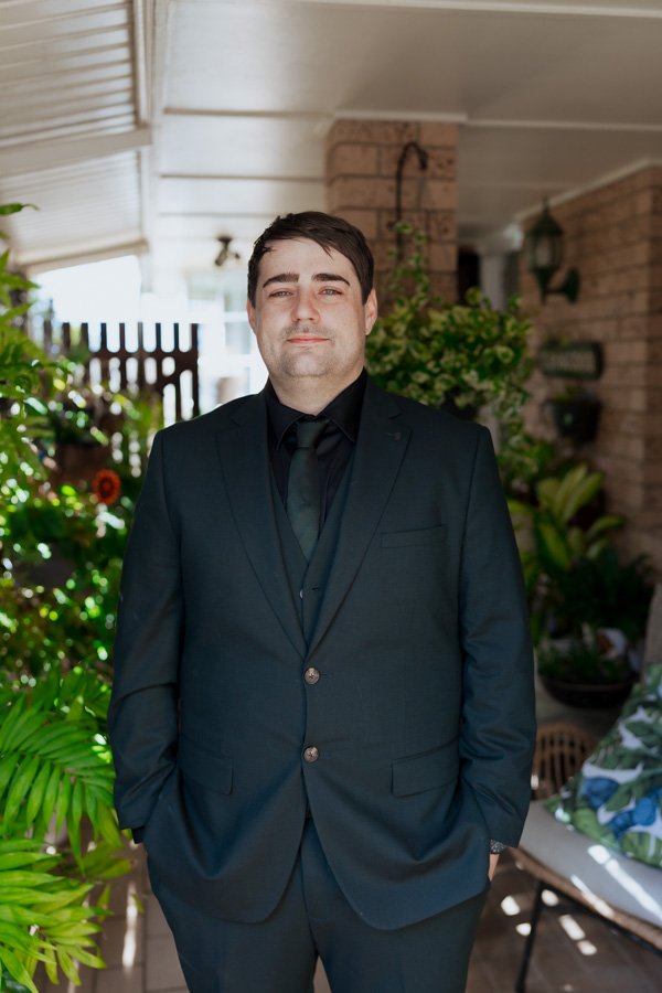 AngelaBrushePhotography_WEDDING_H&J_120626_SNEAKPEEKS-12.jpg